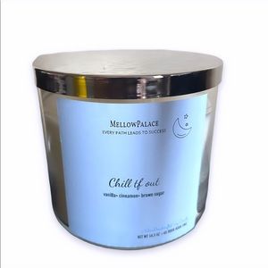 Funny candles (brown sugar& cinnamon scented) Chill out